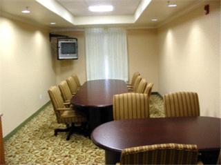 Best Western Plus Country Park Hotel - Tehachapi - 4