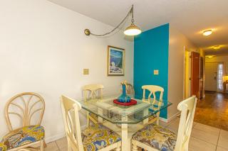 2 Bed 2 Bath Ground Level Golf Colony 33I Only 2 Miles To The Beach - 3