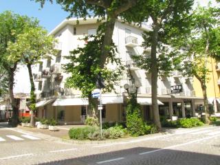 Apartment In Excellent Position Parking And Beach Place - Bibione - 7