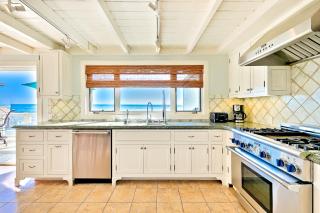 Tommy Bahama Beach Rd II - Dana Point - 7
