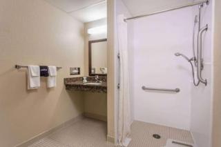 AmericInn by Wyndham New Richmond - New Richmond - 1