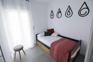 Casa con terraza y patio privado en Salobreña - Salobreña - 4