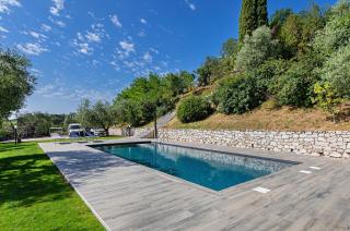Castelletto Apartments with Pool by Wonderful Italy - Polpenazze del Garda - 4