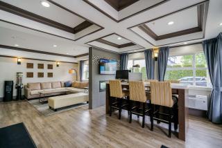Best Western Peace Arch Inn - 2