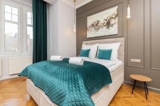 Sopot RIVOLI Apartments near the Beach & Pier by Noclegi Renters - Sopot - 0