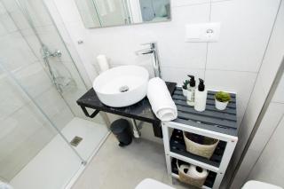 Perfectly located beachside apartment in Elviria Marbella - Marbella - 4