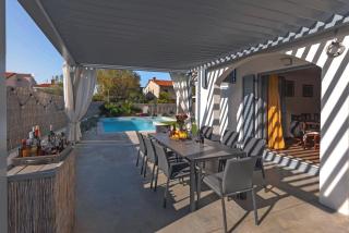 Kuntrada 45 Holiday Home - Heated & Kids Pool - Fažana - 5