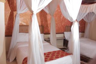 Pearl Palace Hotel - 1