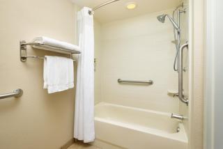 Holiday Inn Express & Suites Alpharetta by IHG - Alpharetta - 4