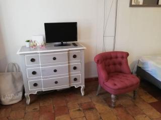 Studio ensoleillé, typique centre historique, wifi - 7