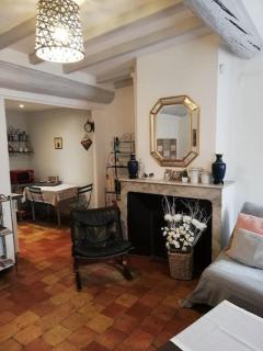 Studio ensoleillé, typique centre historique, wifi - 8