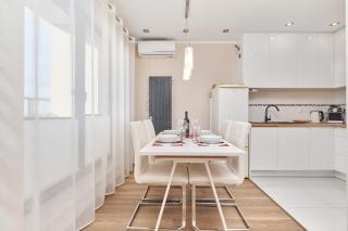 Apartment Wrocław Krakowska with Balcony and FREE GARAGE by Noclegi Renters - Breslavia - 5