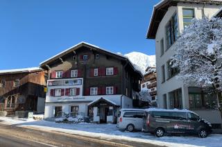 Adventure Hostel - Klosters - 0