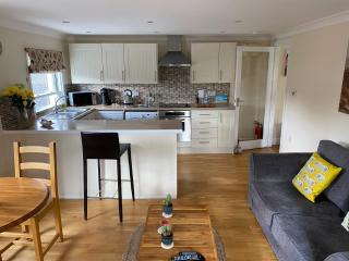 Lovely apartment in beautiful coastal village - 2