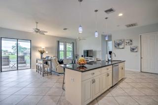 Private Hot Tub Canal-Front Home in Cape Coral! - Cape Coral - 4