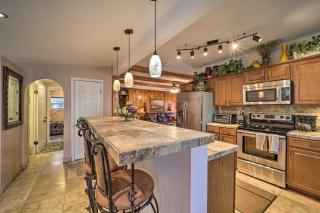 Cattail Creek Escape, 44 Mi to Mt Mitchell! - Burnsville - 3