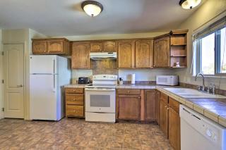 Pet-Friendly Grand Junction Townhome with Yard! - Grand Junction - 2