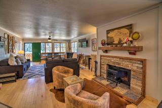 Red River Condo with Fire Pit half Mi to Slopes! - Red River - 4