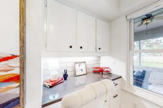 Lago Vista Sunset Villa - 2