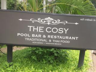 The Cosy Maenam Beach Resort - 8