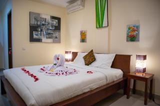 Anik Homestay - 9