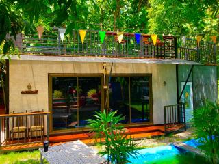 บ้านอบอุ่น By The Mountain Ozoneบ้านโอโซนขุนเขาแก่งกระจาน - 3