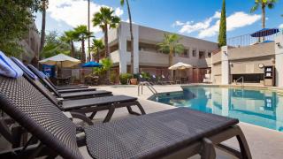 Best Western InnSuites Tucson Foothills Hotel & Suites - Tucson - 7