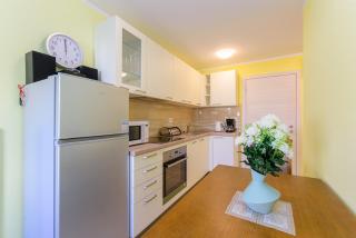 Apartment House Panorama - 4