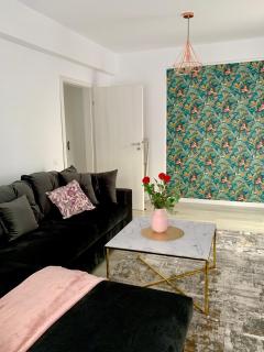 Luxurious & Cozy apartment - 8
