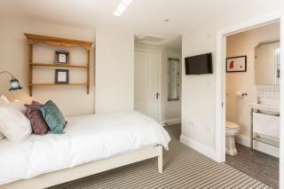 The Dog & Gun Inn - Netheravon - 8