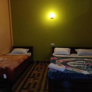 MONIRAMS INN. - 9