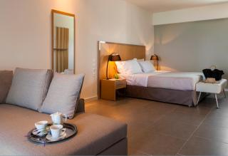 Ostria Sea Side Hotel - 9
