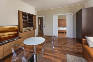 APPARTAMENTI CAPRI MALCESINE - 1