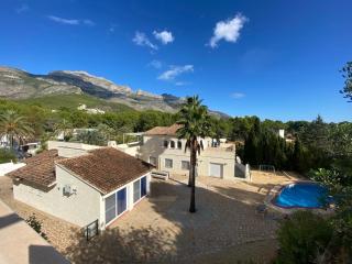Villa Altea 2 pools - 24 persons - 8