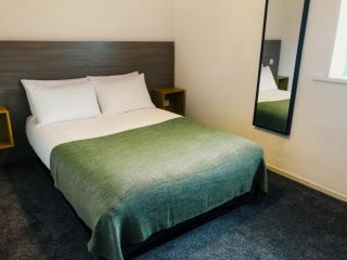 The Bawdens Holiday Apartments - Blackpool - 5