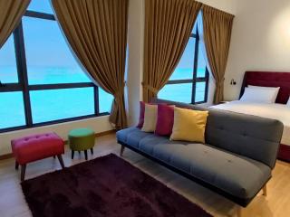 SEAVIEW Studio with KING BED at Imperium Residence, Kuantan - Kuantan - 8