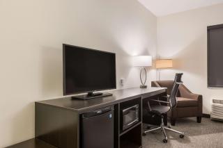 Sleep Inn & Suites Webb City - - 2
