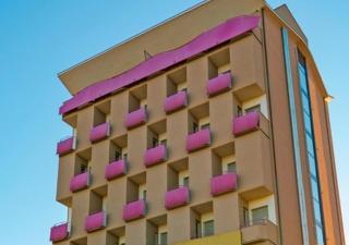 Hotel Atlantic Vista Mare - Pesaro - 8