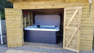 Hot Tub Pet Friendly Luxury Cosy Cottage, Near Withernsea and Patrington - Welwick - 3