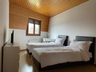Third Floor - Etoy - 3