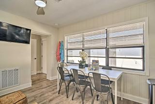 2 Conjoined Units - Steps From Madeira Beach! - 4