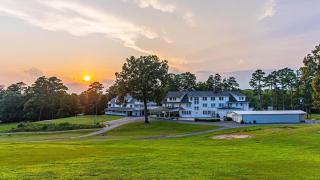 1913 Badin Inn - 0