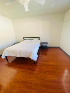 Amazing Mesa Home with Basement! Sleeps 18! - Mesa - 8