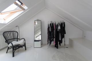 Lovely 3-bedroom Skyline Apartment - 3