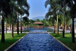 Radisson Blu Plaza Resort & Convention Centre Karjat - Karjat - 9