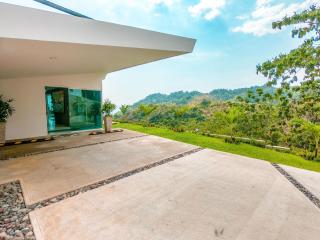 Luxury Villa Las Flores Private Pool & Oceanview - Playa Hermosa - 5