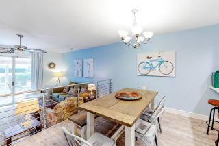 Bayou Village 610 - 3