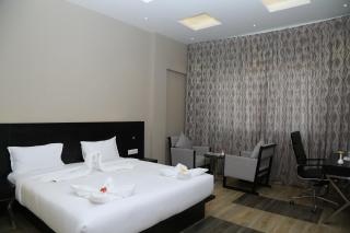 Hotel Queens Inn Velankanni - 2