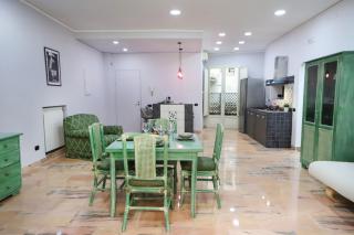 Modern Apartment at Piazza del Gesu' by Wonderful Italy - Napels - 7