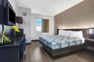 Motel 6-Weatherford, TX - Weatherford - 2